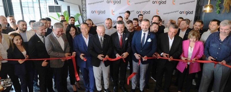 ANTGİAD YENİ OFİSİNİ TÖRENLE AÇTI