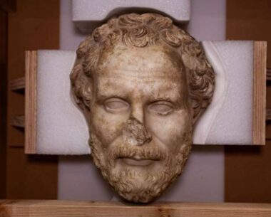 Boubon İmparatoru’nun dönüşü