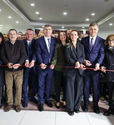 Burdur Belediyesi’nin 13. Kitap Fuarı açıldı