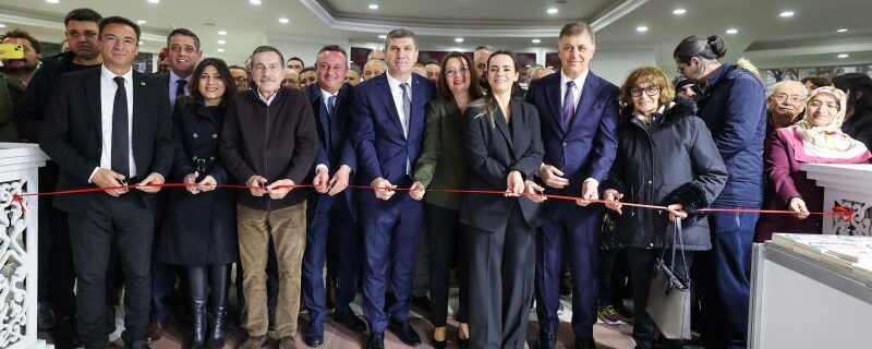 Burdur Belediyesi’nin 13. Kitap Fuarı açıldı