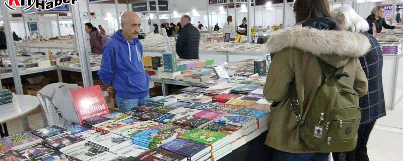 Yerele önem vermeyen kitap fuarı