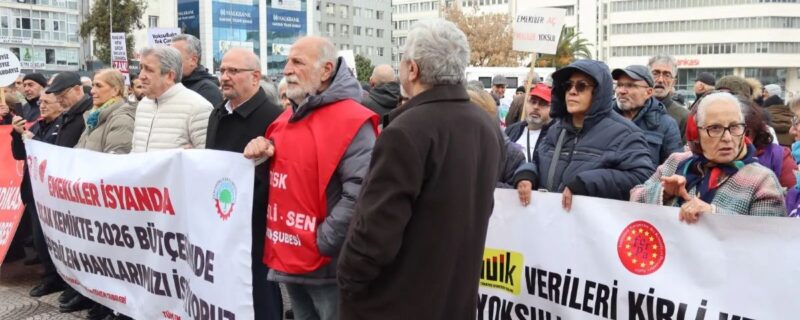 Emekliler: “İlan edilen yılımıza rağmen bataktayız”