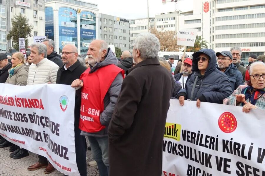 Emekliler: “İlan edilen yılımıza rağmen bataktayız”