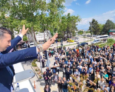 Milletvekili Akbulut, konuşmalarıyla hükümeti durmaksızın bombalayıp duruyor