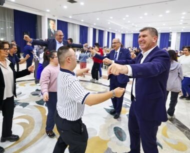 Burdur’da engelliler gönüllerince eğlendi