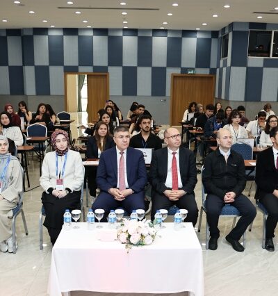 MAKÜ’de KÜRE Ansiklopedi Madde Yazım Atölyesi düzenlendi
