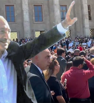 Kılıçdaroğlu’na Meclis’te yoğun ilgi!
